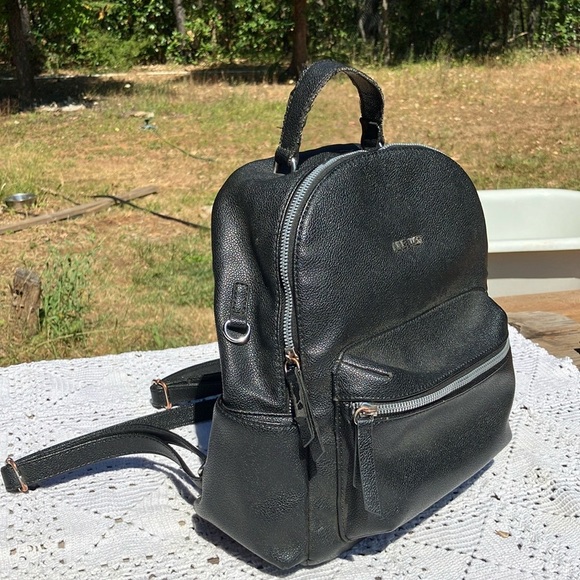 Nine West Blac polyvinyl Backpack - Picture 1 of 14